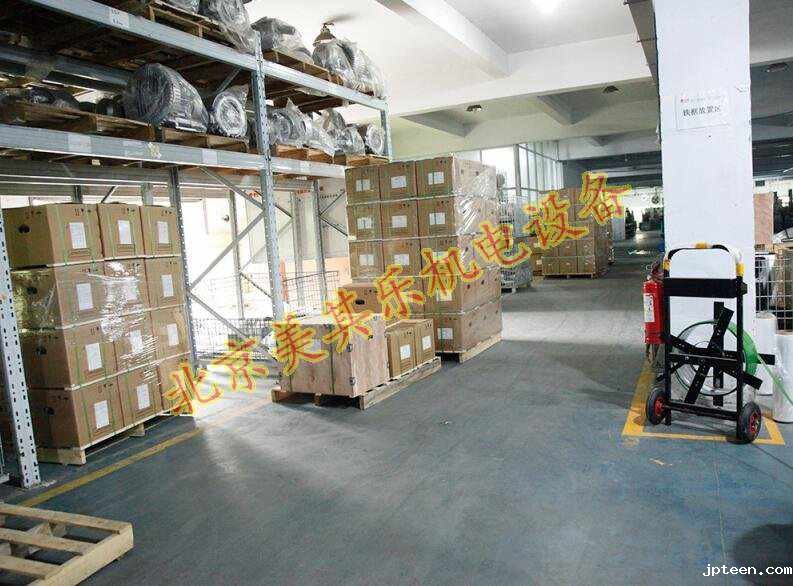 风机库房，库存停放区